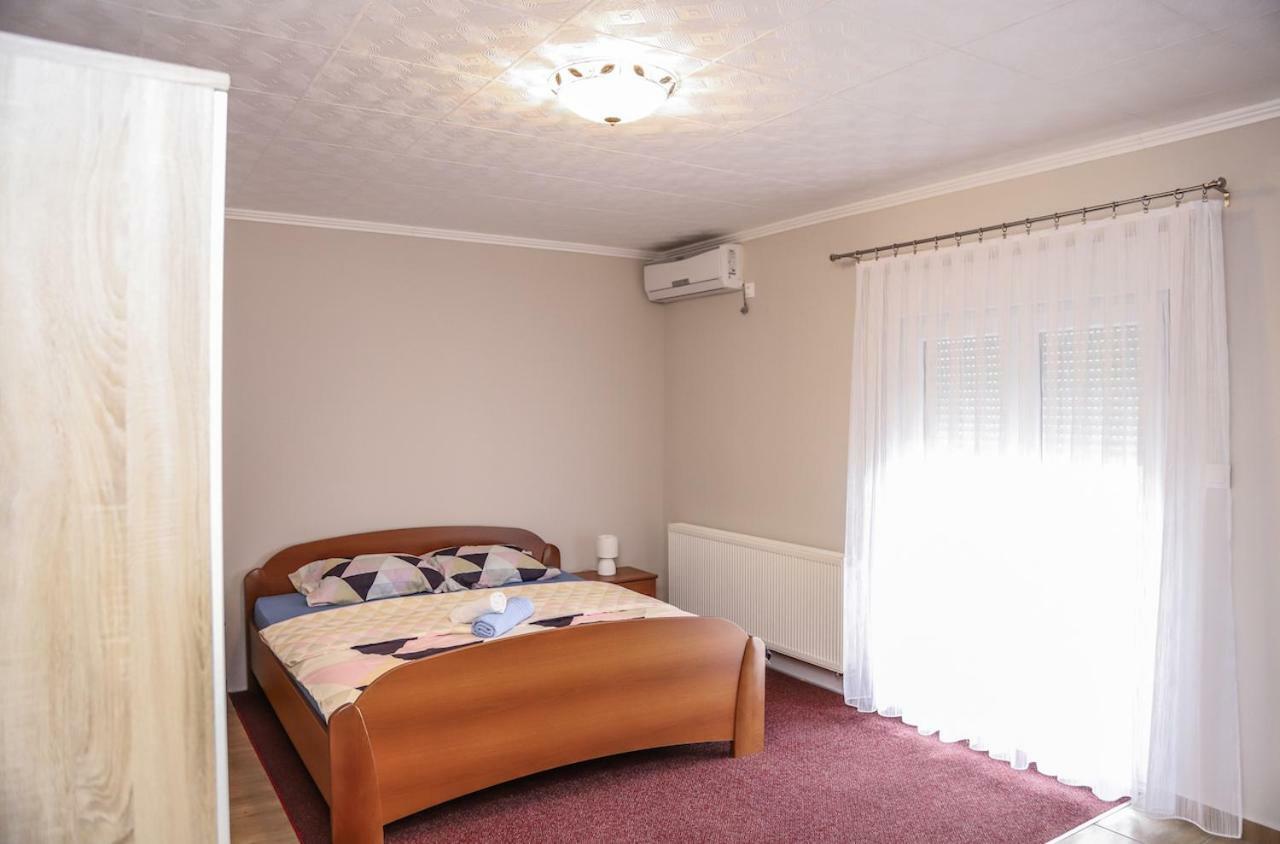 Hotel Zrinski Koprivnica Ngoại thất bức ảnh