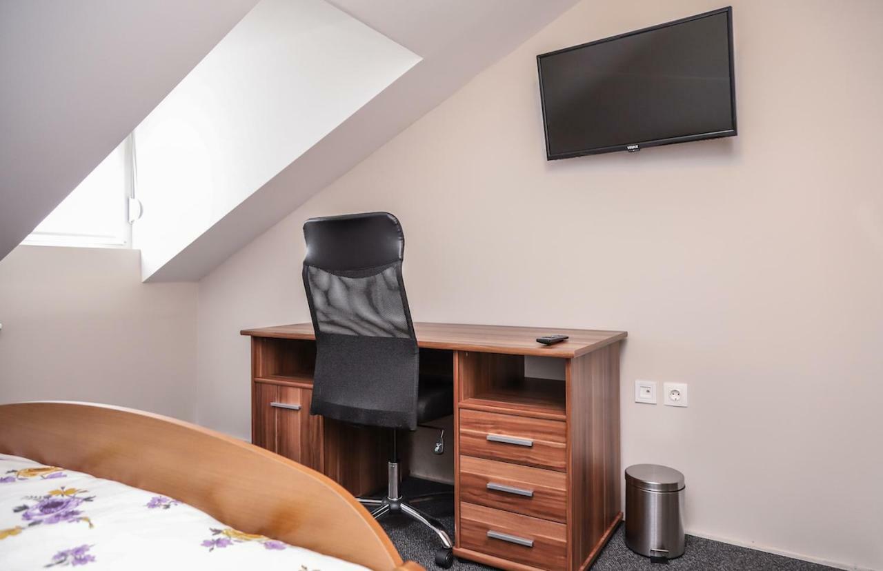 Hotel Zrinski Koprivnica Ngoại thất bức ảnh