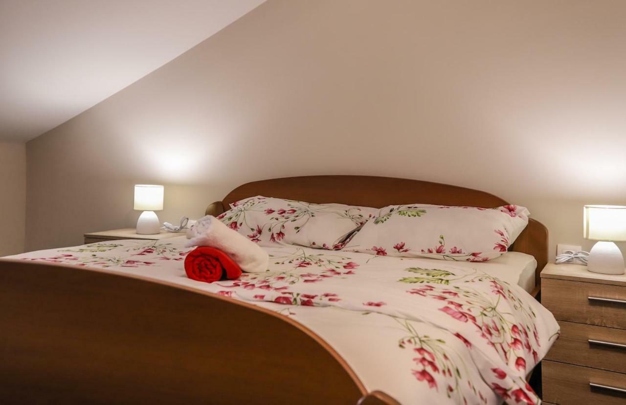 Hotel Zrinski Koprivnica Ngoại thất bức ảnh