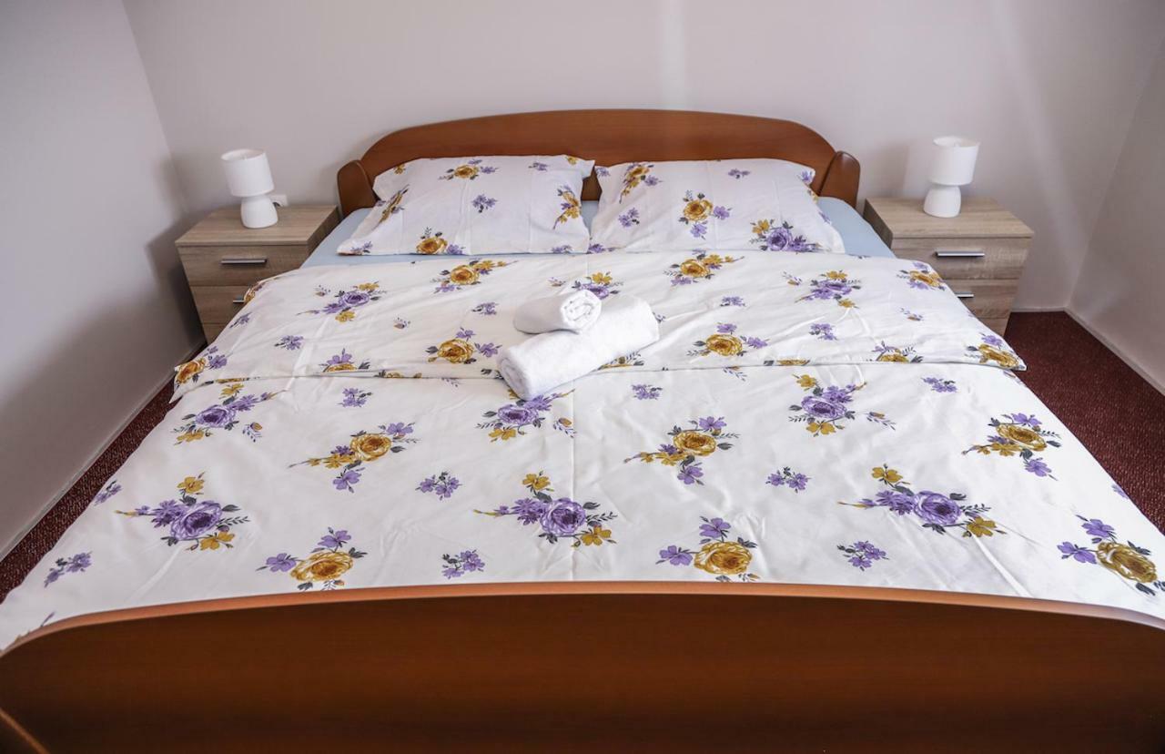 Hotel Zrinski Koprivnica Ngoại thất bức ảnh