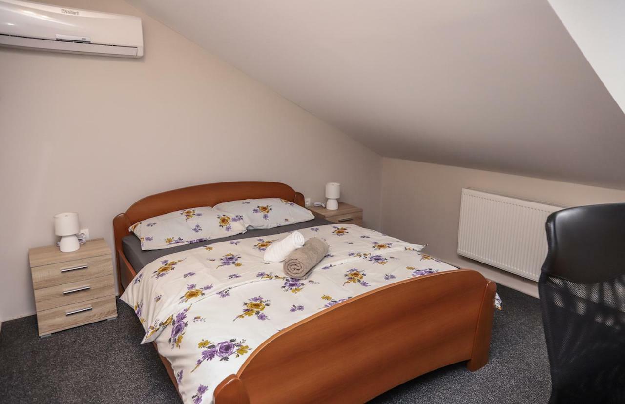 Hotel Zrinski Koprivnica Ngoại thất bức ảnh