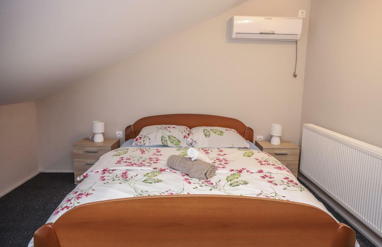 Hotel Zrinski Koprivnica Ngoại thất bức ảnh