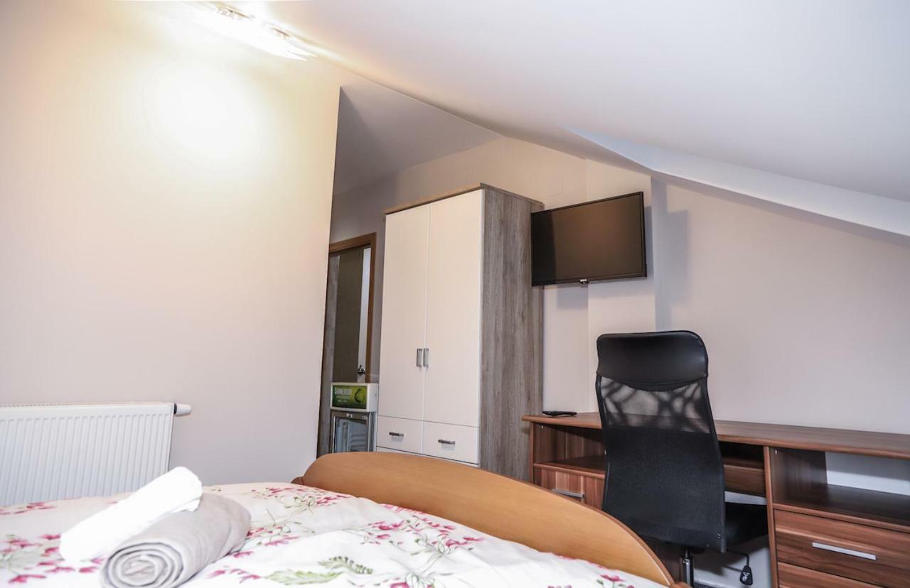Hotel Zrinski Koprivnica Ngoại thất bức ảnh