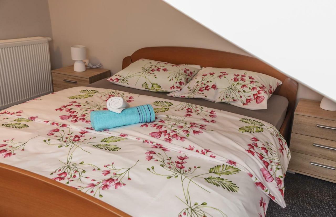 Hotel Zrinski Koprivnica Ngoại thất bức ảnh