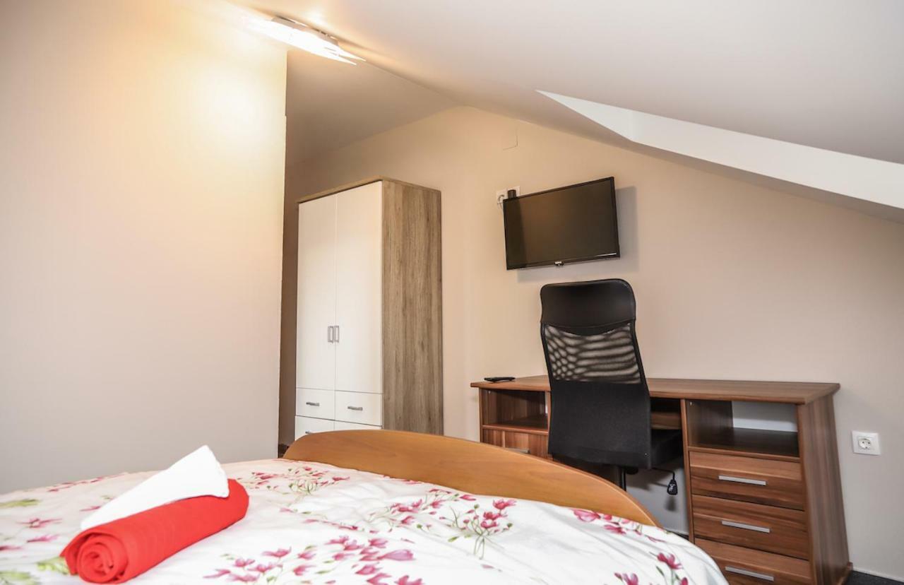 Hotel Zrinski Koprivnica Ngoại thất bức ảnh