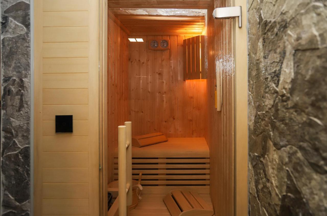 Hotel Zrinski Koprivnica Ngoại thất bức ảnh